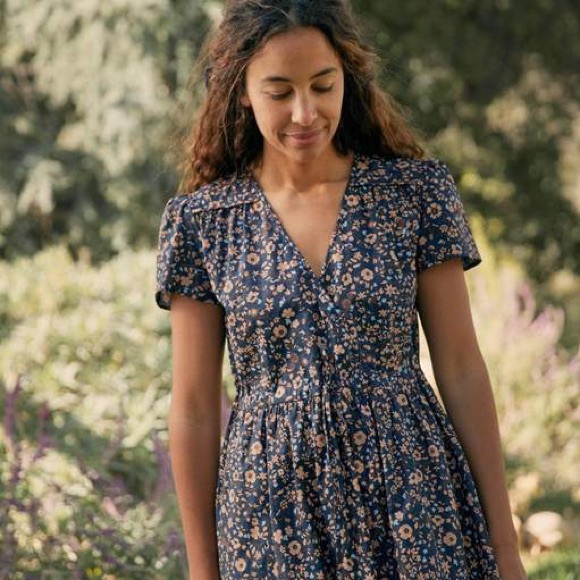 *Sold* Christy Dawn Dress in Navy Anemone - Picture 3 of 12